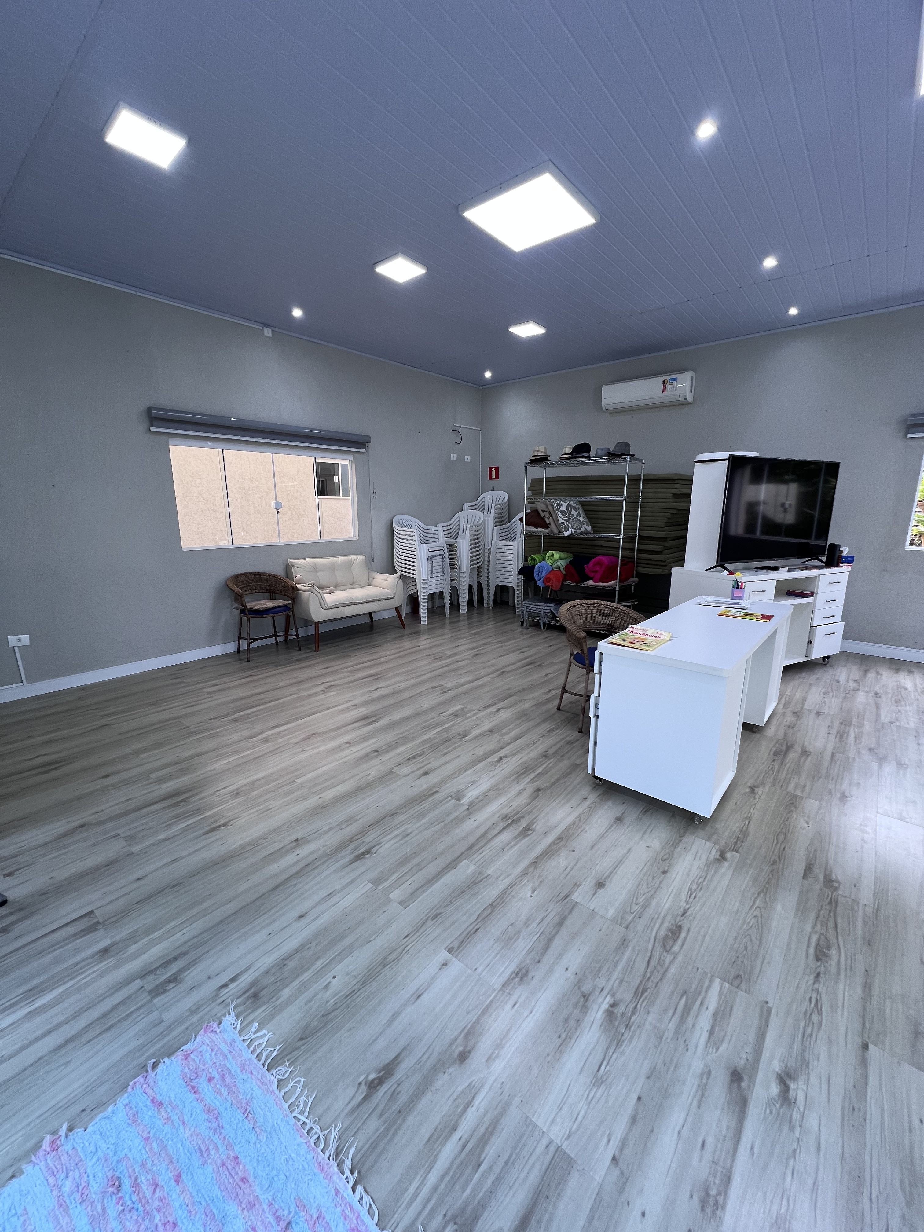 Sala de grupos em círculo